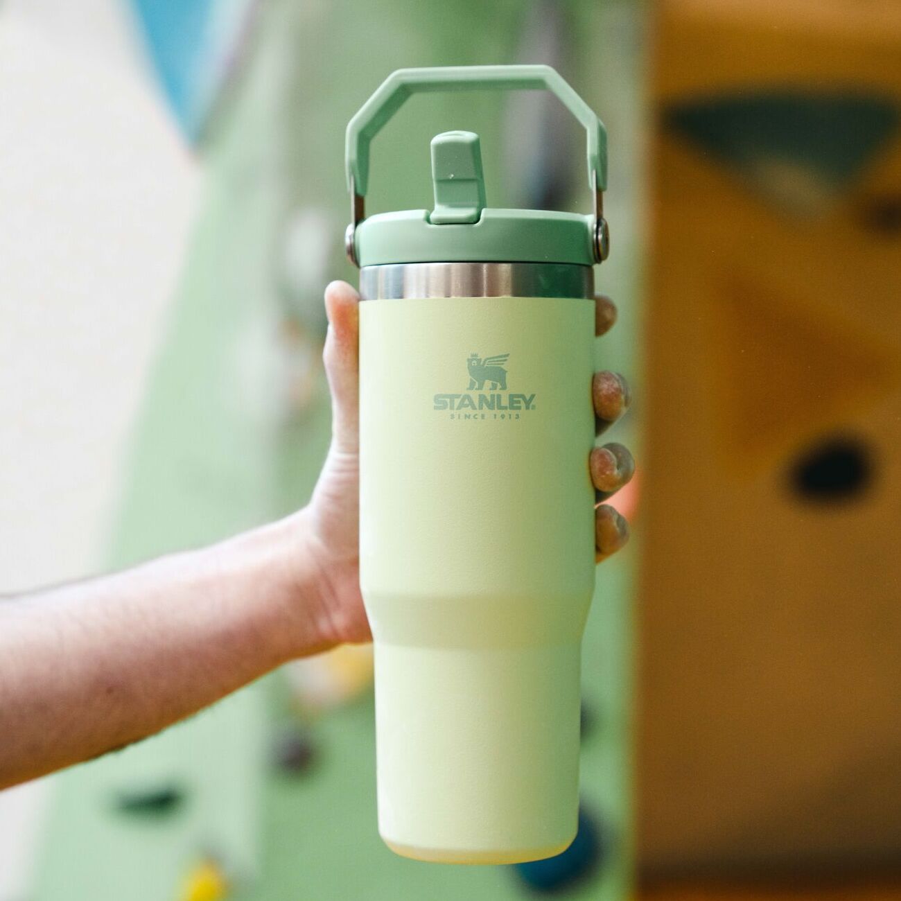 IceFlow™ Flip Straw Tumbler | 0.89L - Ѕtаnlеу