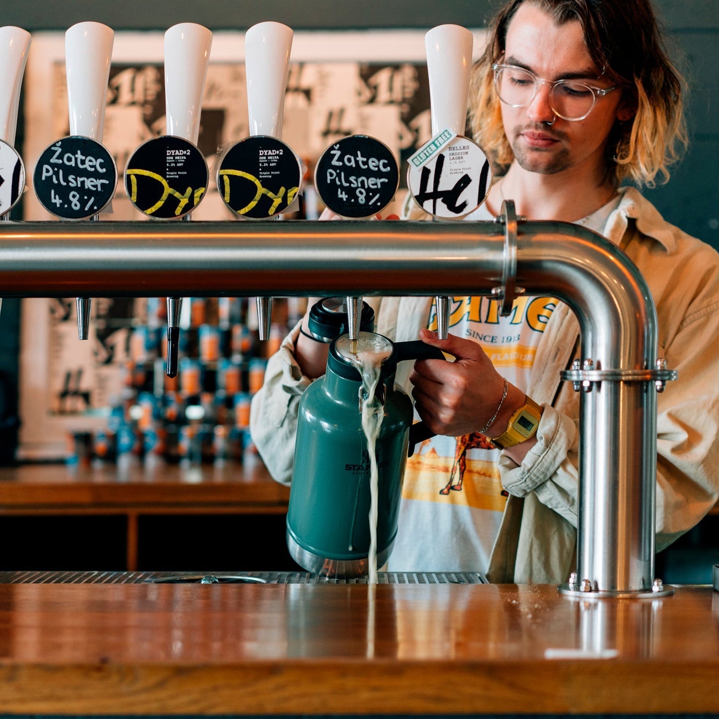 Classic Easy-Pour Growler | 1.9L - Ѕtаnlеу